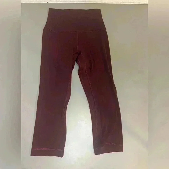 Women’s Lululemon Dark Maroon leggings - Picture 1 of 5